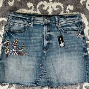 NWT EXPRESS CRYSTAL EMBELLISHED A-LINE DENIM SKIRT